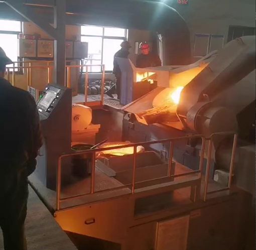 2吨一拖二熔炼炉